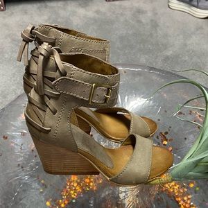 Mix Mooz Kiani Wedge